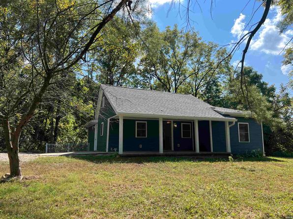 328 Freeman Rd