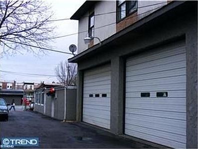 1st image of 1824 Conrad St