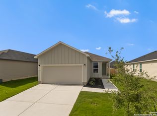 441 Horizon Pl, Seguin, TX 78155