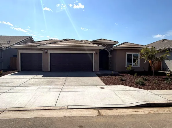 3808 Via Capitola Ave, Madera, CA 93637