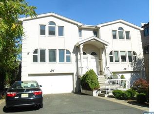 151 Cedar St #A, Fort Lee, NJ 07024
