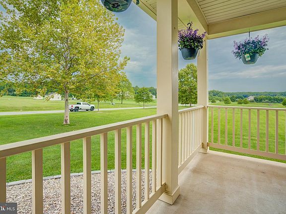5th image of 50 Rhodes Mountain Dr