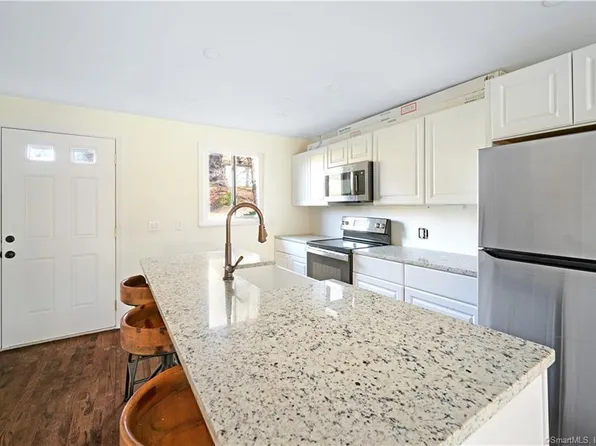 11 King Arthur Drive #3D, East Lyme, CT 06357