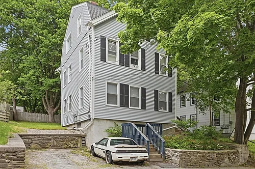 10 Oswald St #1 Photo 1