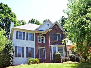 8005 Alba Ct, Charlotte, NC 28269