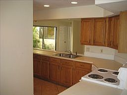 2nd image of 28429 Highgate Dr