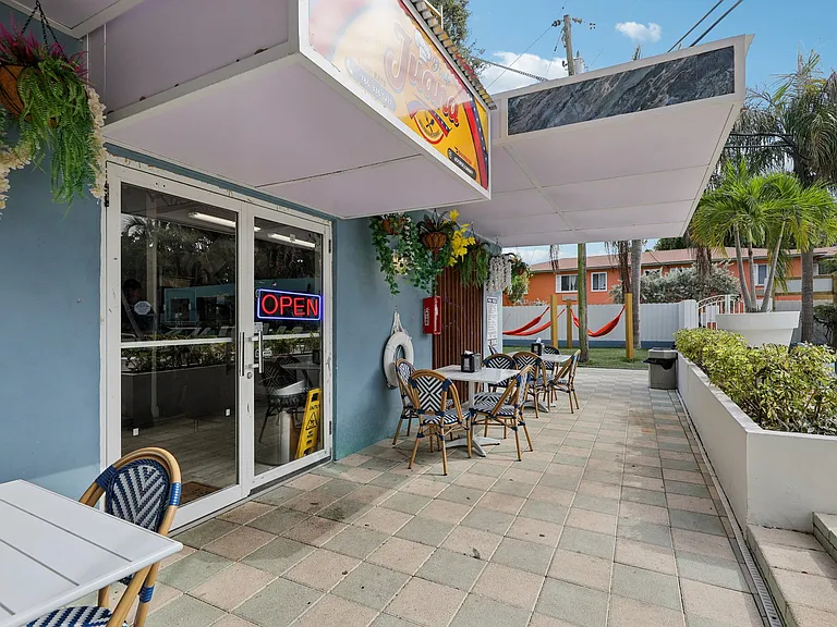 Design Place Miami — Photo 10