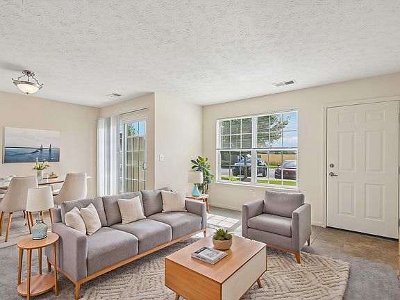 3rd image of 2915 Sweet Grass Ln #24347