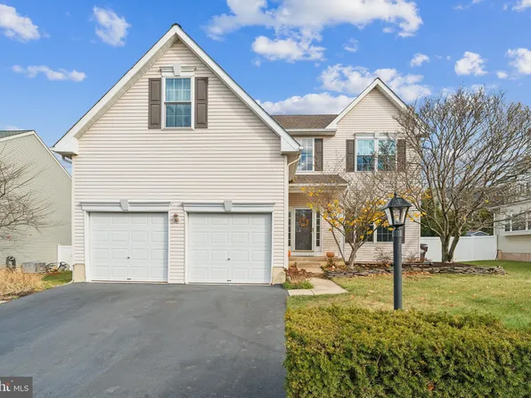 4129 Inspiration St, Schwenksville, PA 19473