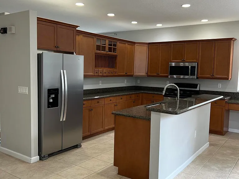 9070 Dupont Pl — Photo 19