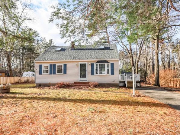 12 Sunrise Terrace, Plaistow, NH 03865