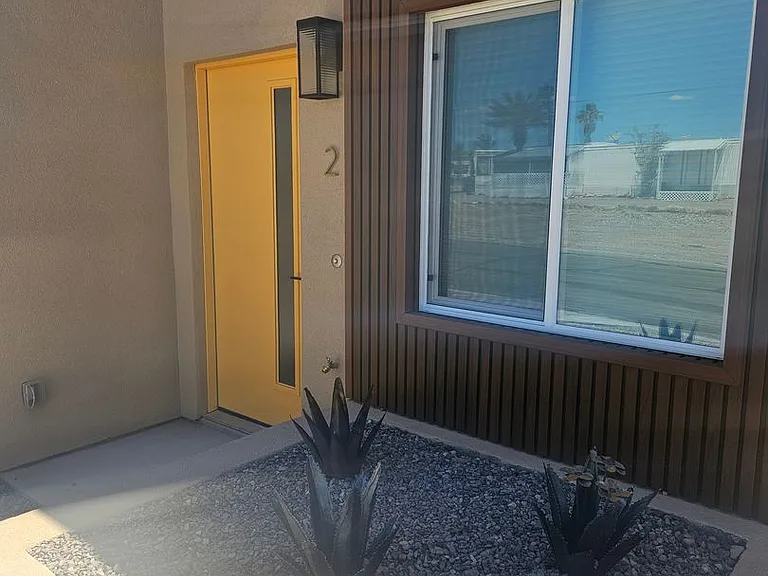 181 Hacienda Loop — Photo 3