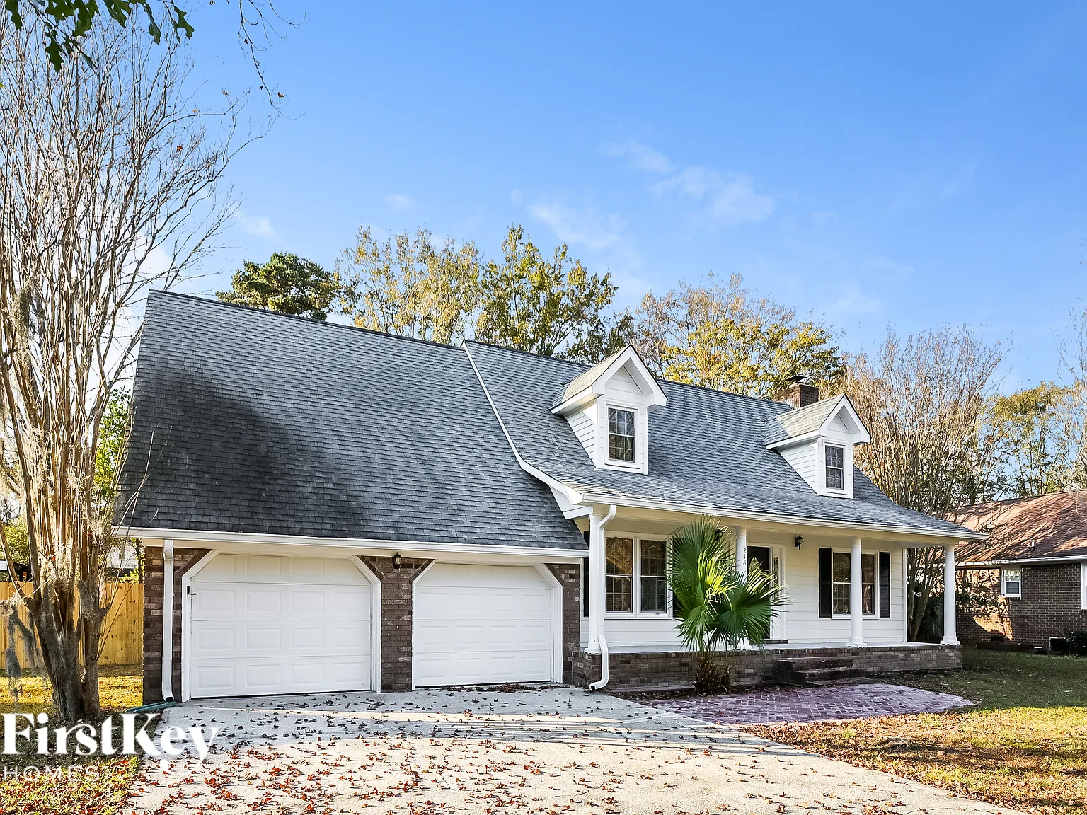 3 bed, 2.5 bath, 1985 sqft, $2,780 — Photo 2