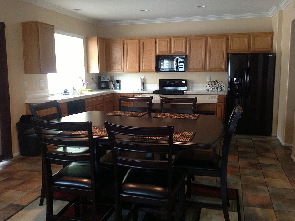 Gourmet Kitchen