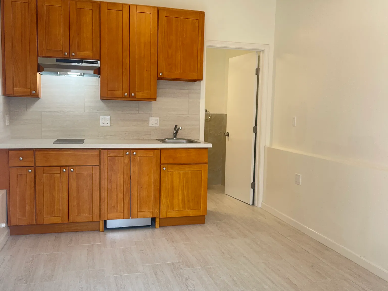 4640 Balboa St — Photo 2