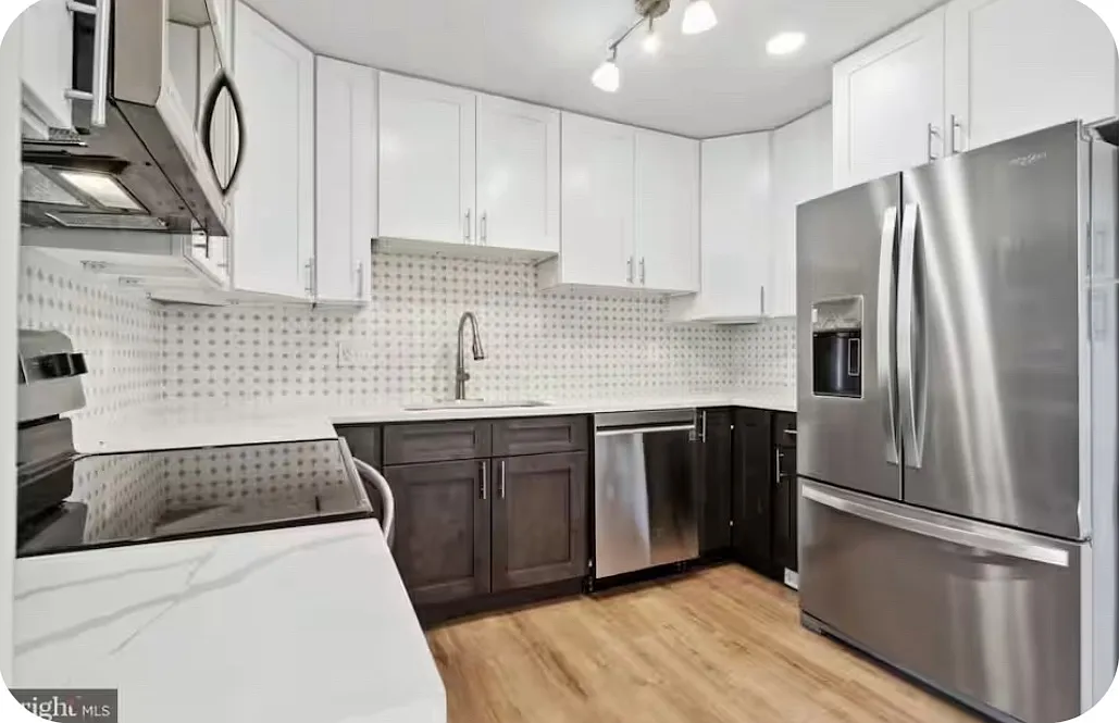 9261 Byrd Dr — Photo 2