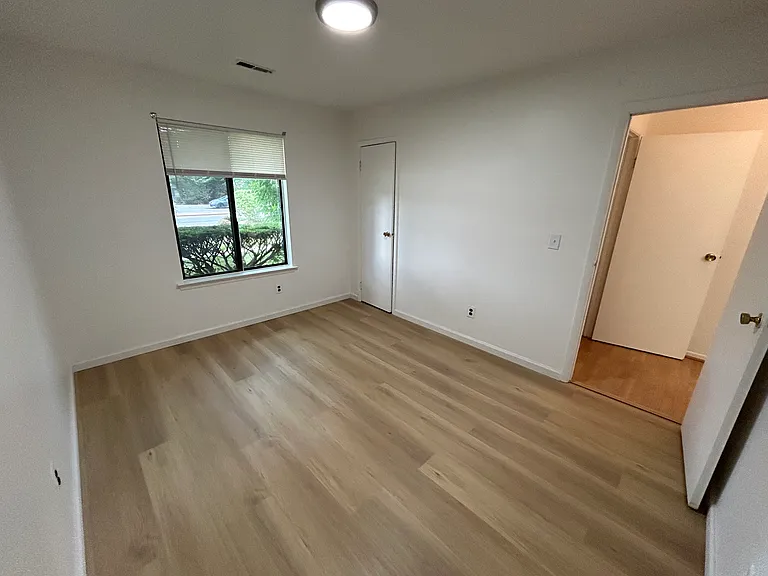 41 Whittney Ct — Photo 10