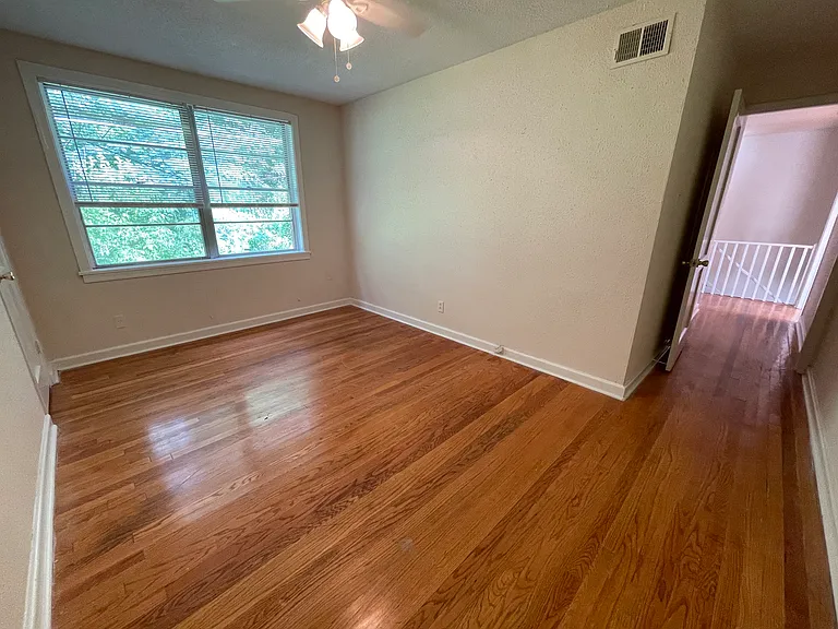 1623 Valley Ave — Photo 32