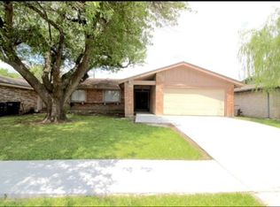 13830 Towne Way Dr, Sugar Land, TX 77498