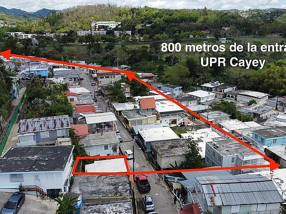 Only 800 mts. to University