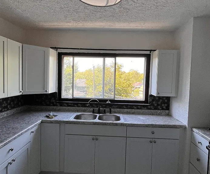 2331 Rustic Rd #8 — Photo 23