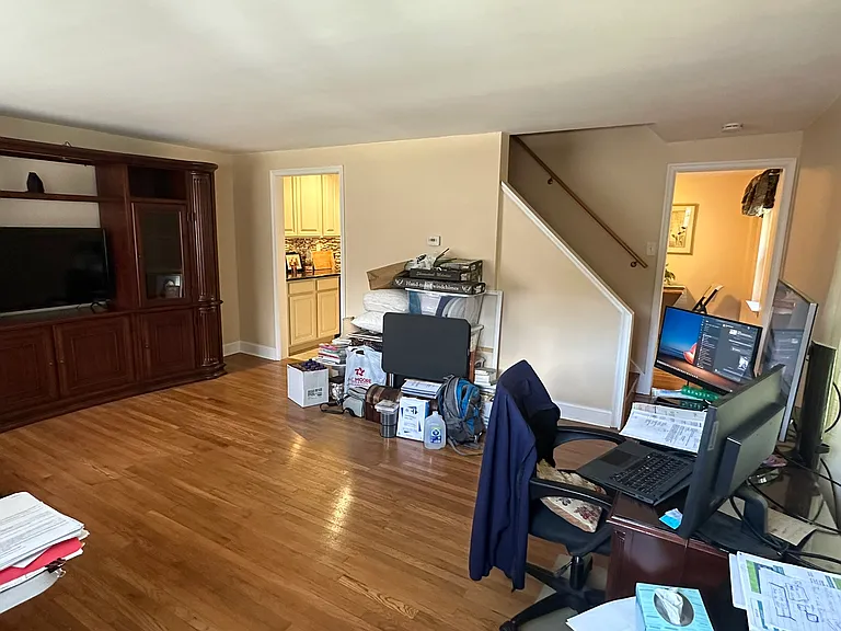 217 Lyster Rd — Photo 18