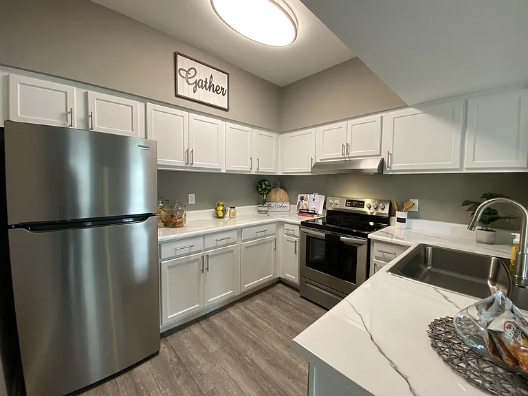 Harbin Pointe Apartment Homes — Photo 5