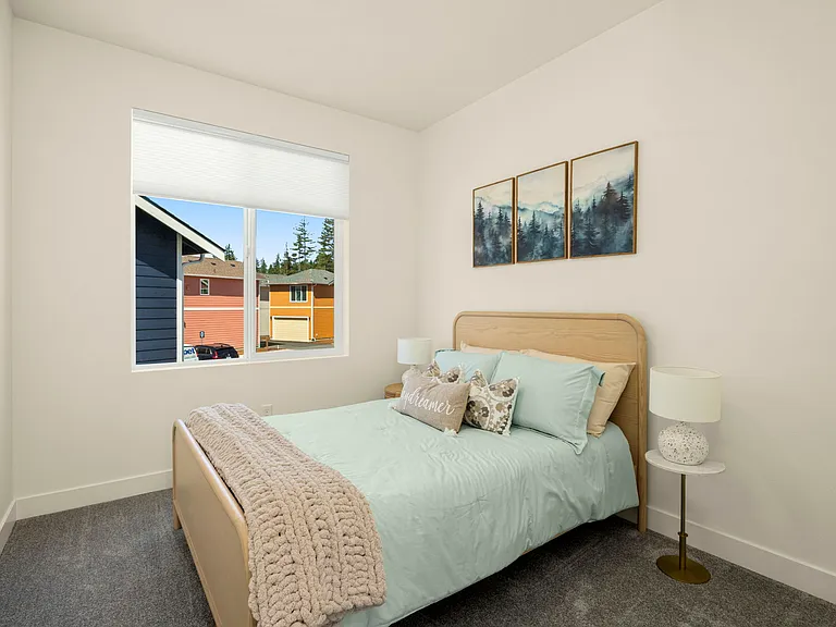 3708 SW Yarrow St — Photo 15