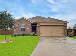 9922 Blue Sapphire Dr, Rosharon, TX 77583