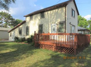 102 N Lakeside Dr, Michigan Center, MI 49254