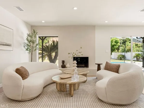 9324 Elben Ave, Sun Valley, CA 91352