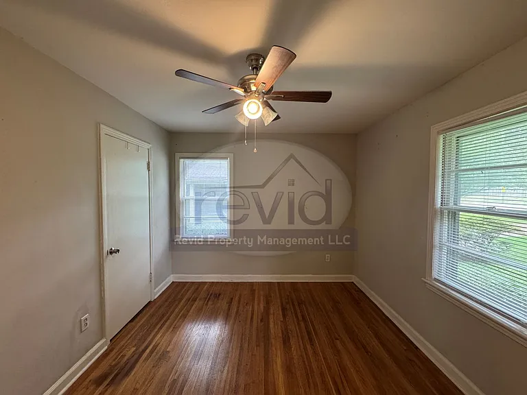 1356 Mount Moriah Rd — Photo 11