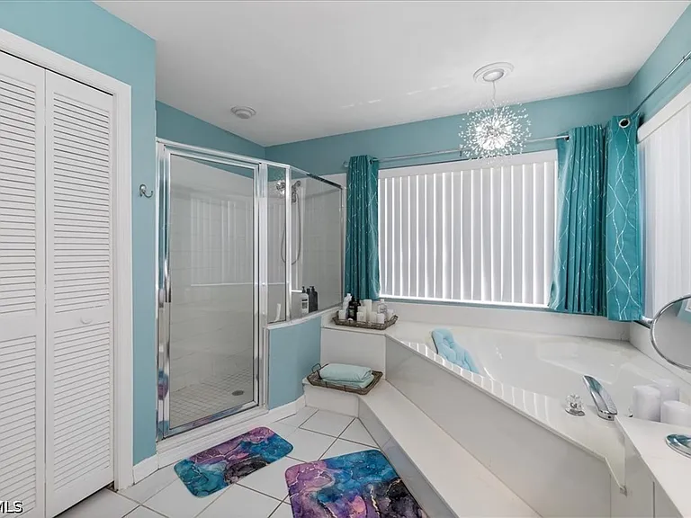 13870 Silver Lake Ct — Photo 20