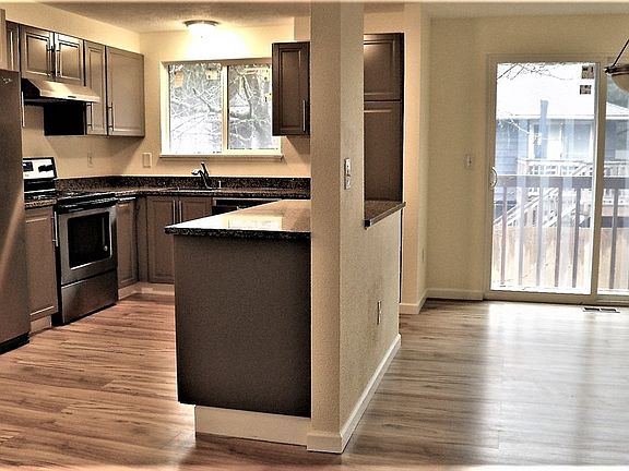 3rd image of 26618 188th Ave SE
