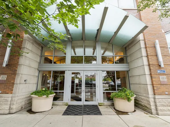 933 W Van Buren St, Chicago, IL