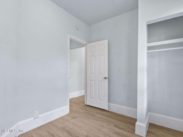 jacksonville-florida-154611322 picture