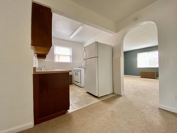 5th image of 7119 Eastlawn Dr APT 1