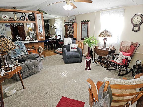 4th image of 3610 Highlands Rd #47