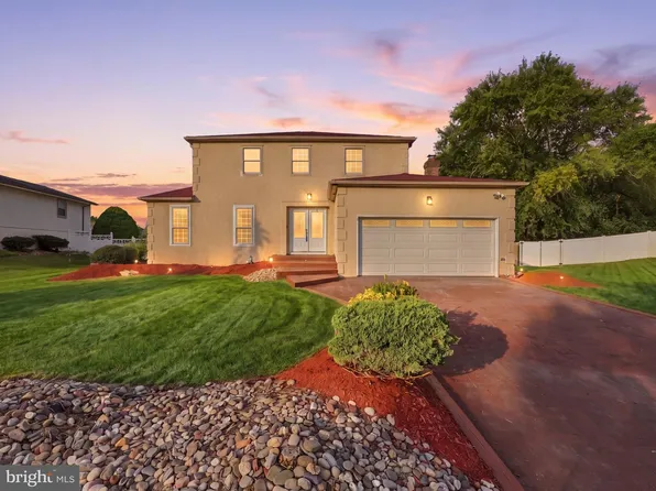 120 Dorado Ave, Sewell, NJ 08080