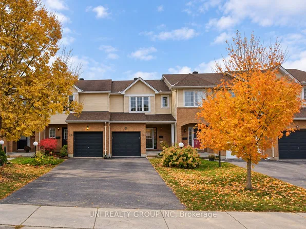 180 Claridge Dr, Ottawa, ON K2J 5G9