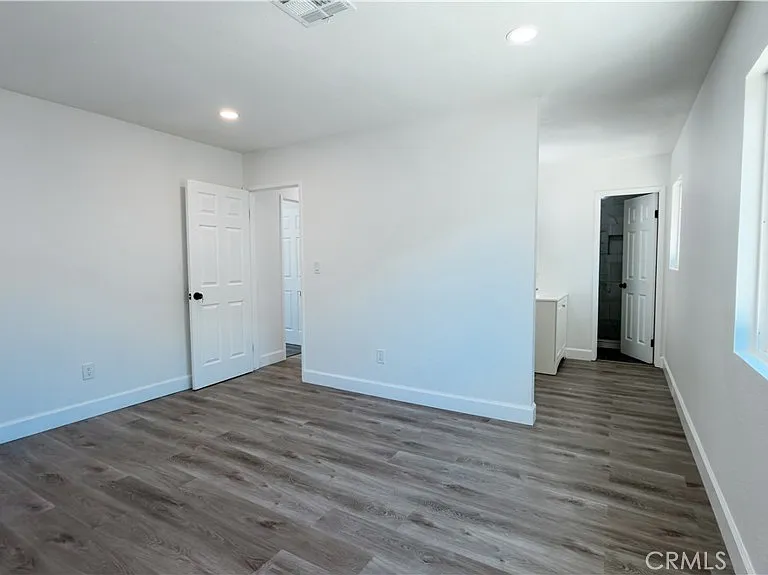 45007 Logue Ct — Photo 16