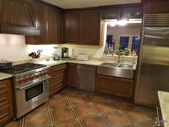 3rd image of 1267 Sandalwood Dr