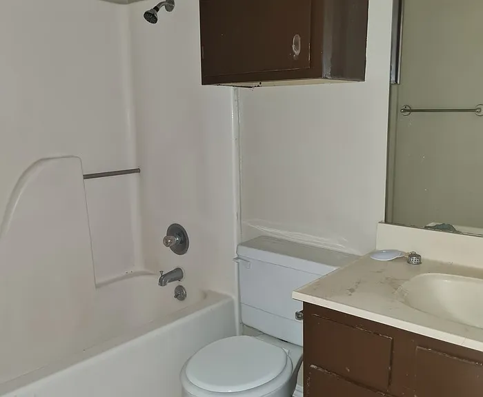 2102 N 7th St #15 — Photo 11