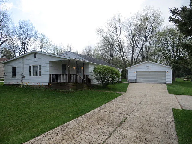 2099 Smeltzer Rd photo 1