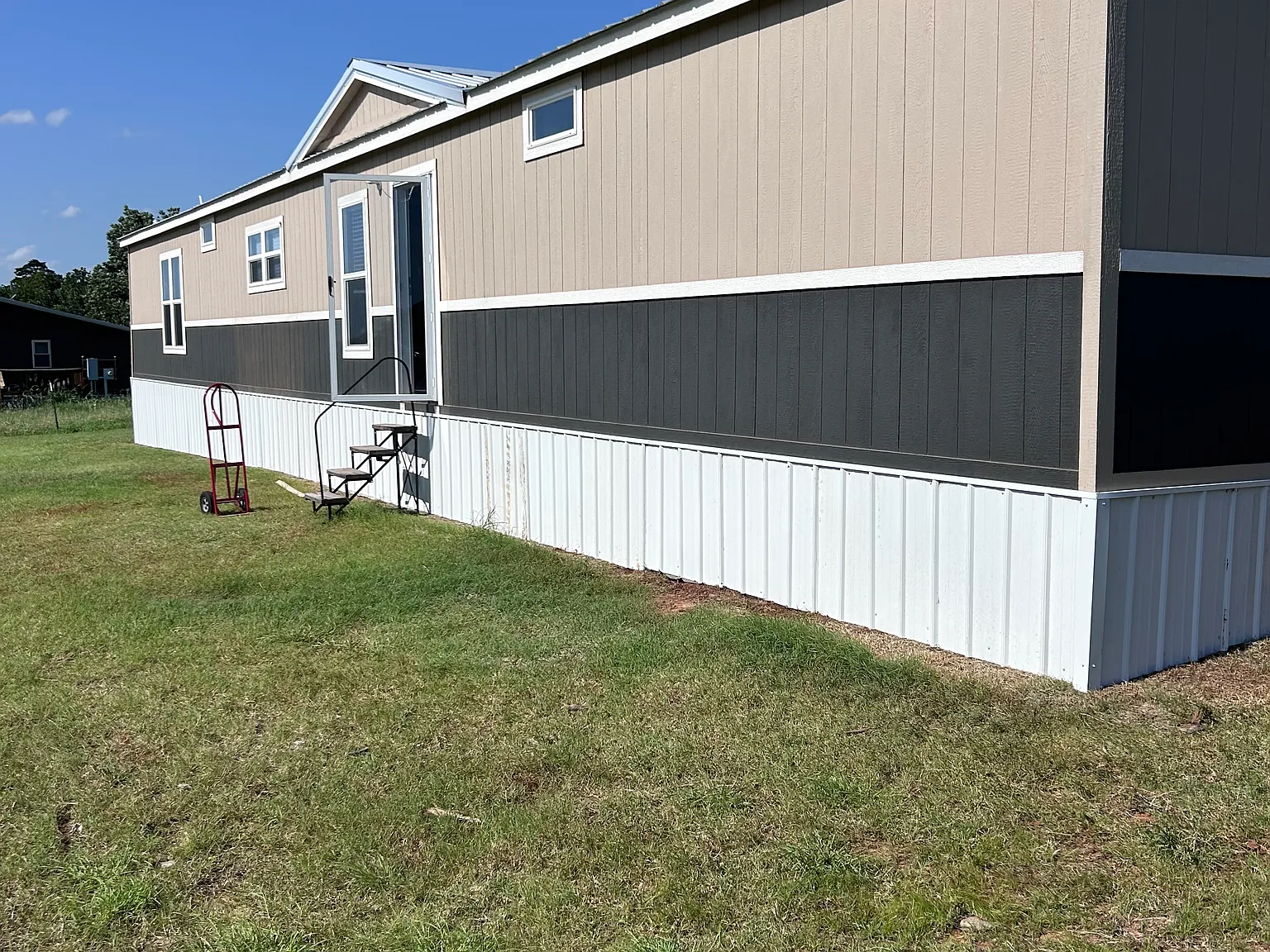 3 bed, 1120 sqft, $1,250 — Photo 1