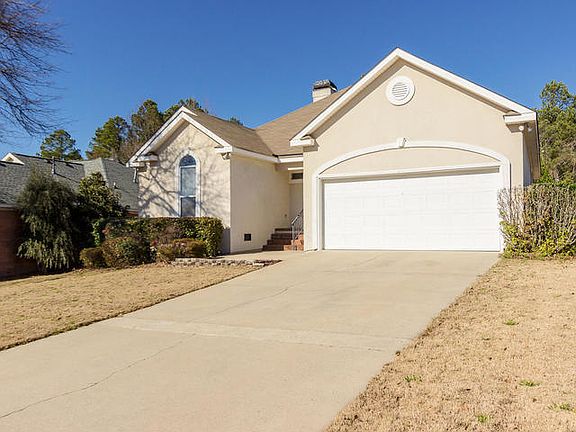 3rd image of 2939 Hillcreek Dr