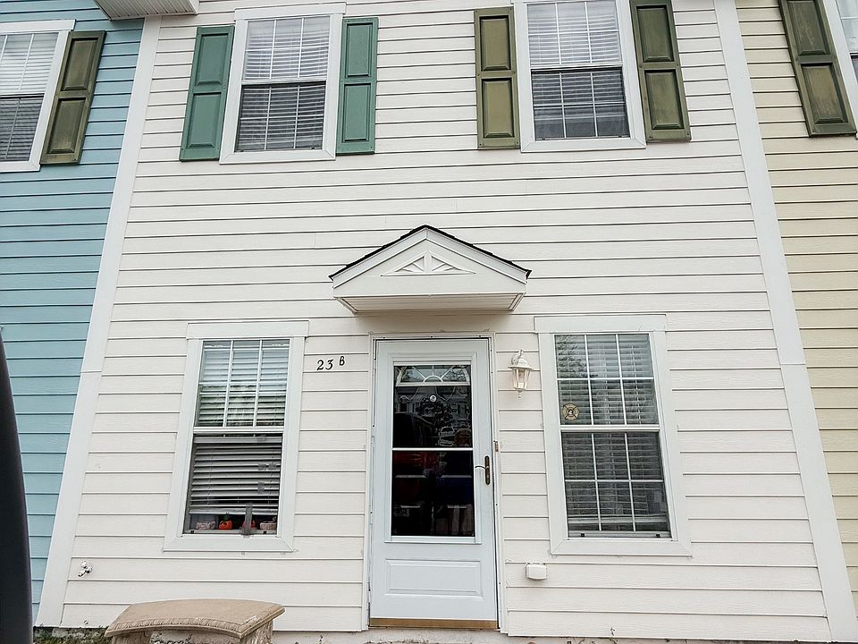 1st image of 23 Old Courthouse Way