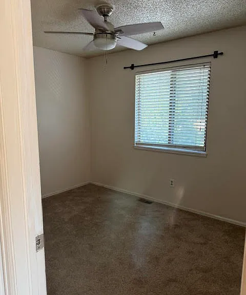 1815 W Yampa St #A — Photo 10