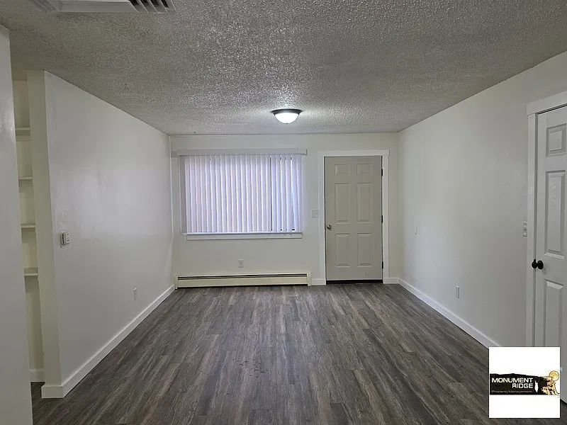 2 bed, 904 sqft, $1,200 — Photo 3