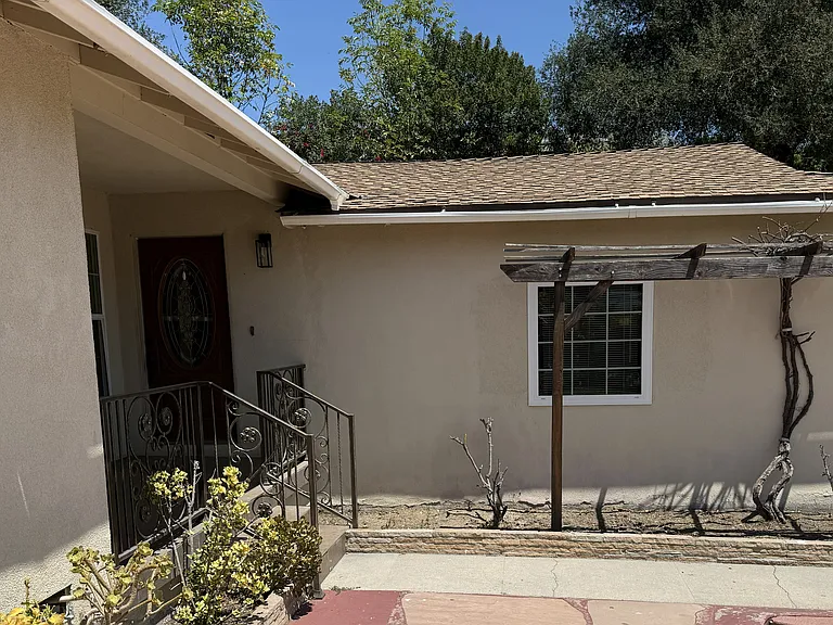 4623 Lowell Ave — Photo 7